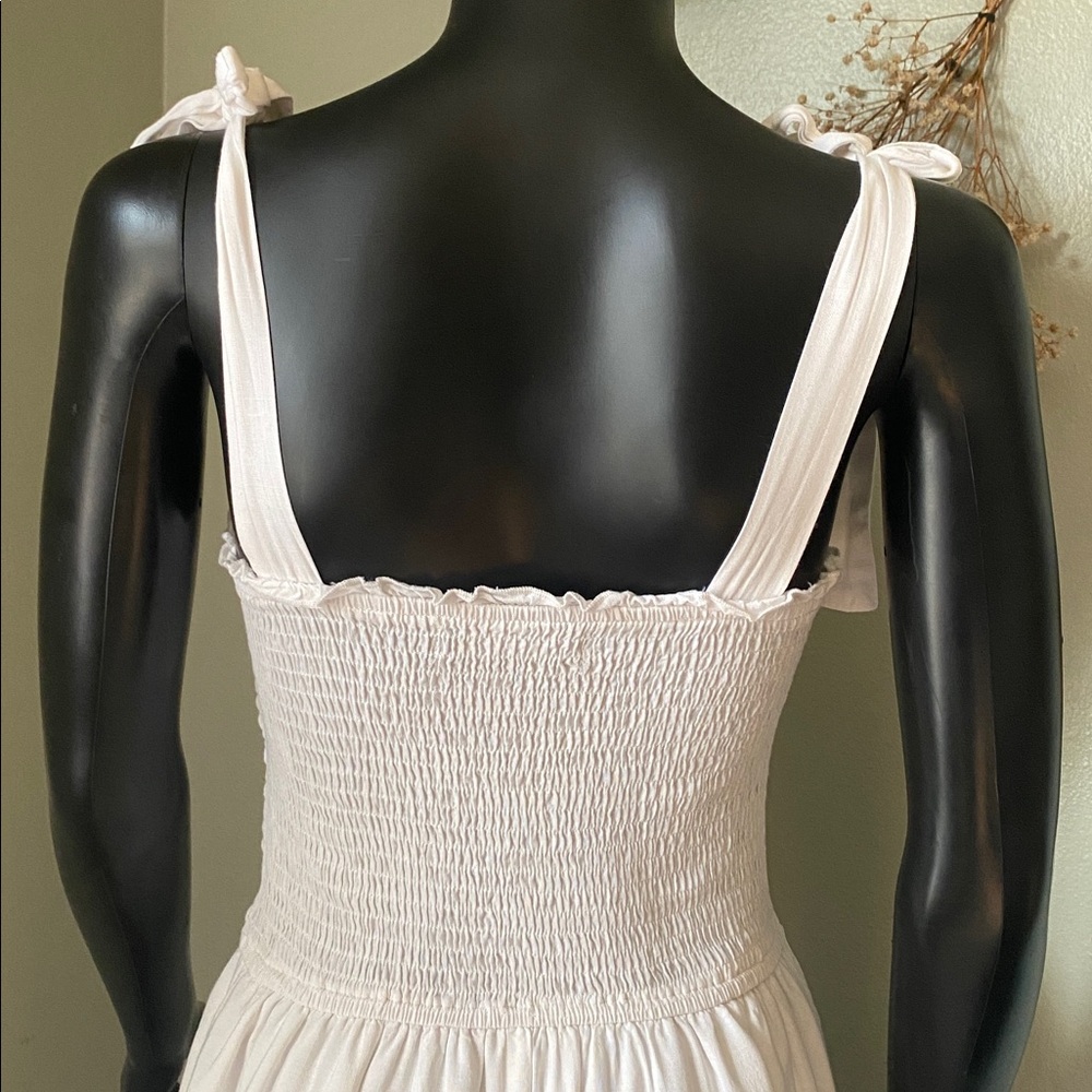 ZESICA White Flowy Maxi Dress - Picture 10 of 13
